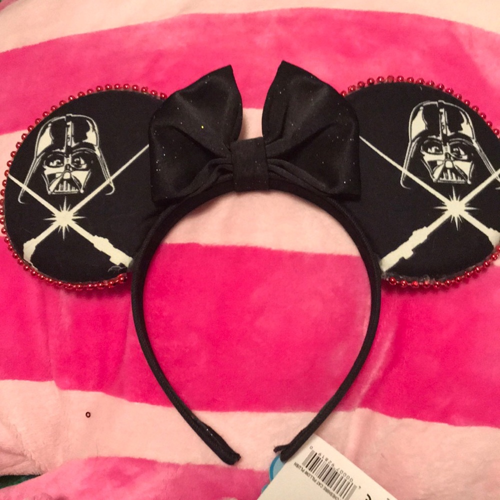 Star Wars Mickey ears featuring Darth Vader